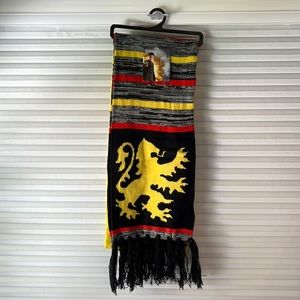 NWT Harry Potter Gryffindor Scarf